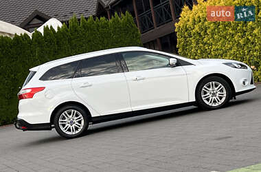 Универсал Ford Focus 2014 в 