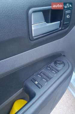 Хетчбек Ford Focus 2005 в  фото 2 Хетчбек Ford Focus 2005 в