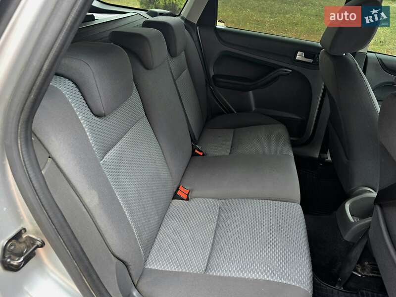 Універсал Ford Focus 2006 в Харкові