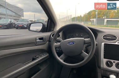 Універсал Ford Focus 2004 в 