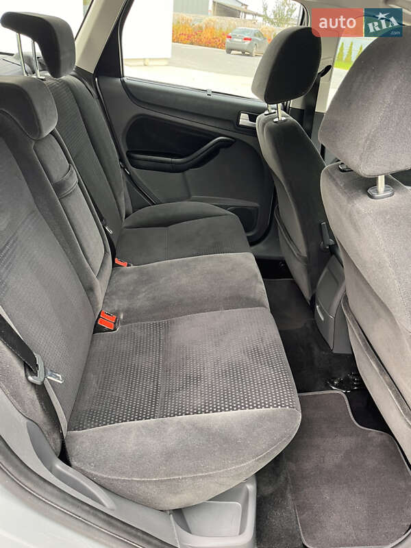 Універсал Ford Focus 2006 в Луцьку