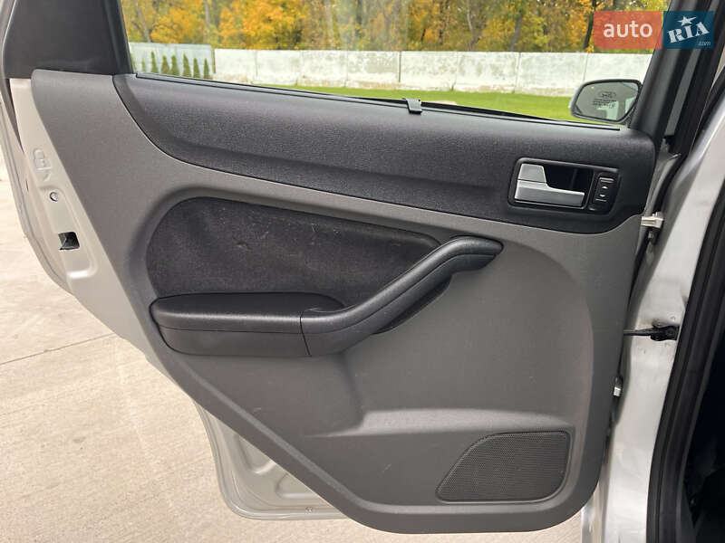 Універсал Ford Focus 2006 в Луцьку