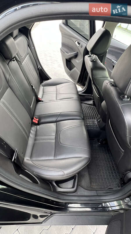 Седан Ford Focus 2013 в Киеве