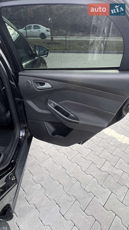 Седан Ford Focus 2013 в Киеве