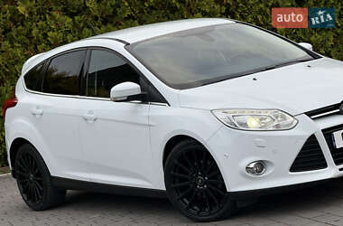 Хэтчбек Ford Focus 2013 в 