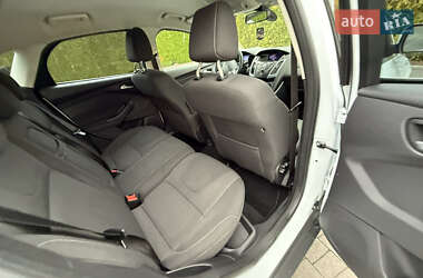 Хэтчбек Ford Focus 2013 в 