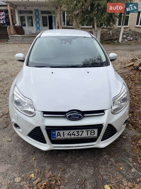 Универсал Ford Focus 2014 в 