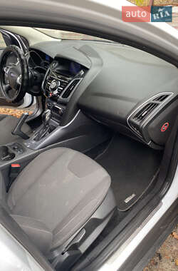 Универсал Ford Focus 2014 в 