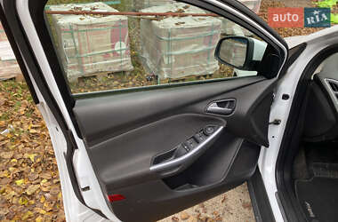 Универсал Ford Focus 2014 в 