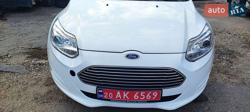 Хэтчбек Ford Focus 2013 в Каменец-Подольском