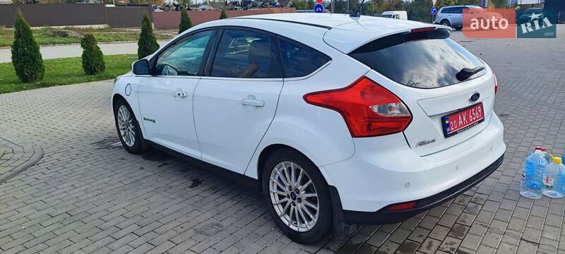 Хэтчбек Ford Focus 2013 в Каменец-Подольском