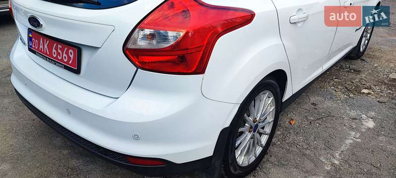Хэтчбек Ford Focus 2013 в Каменец-Подольском