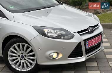 Хэтчбек Ford Focus 2014 в 