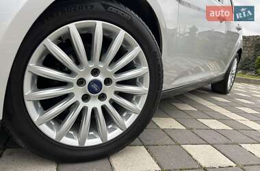 Хэтчбек Ford Focus 2014 в 
