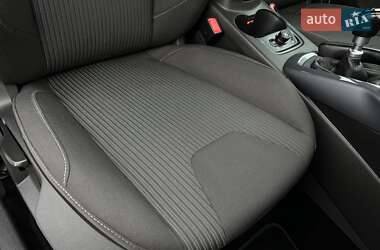 Хэтчбек Ford Focus 2014 в 