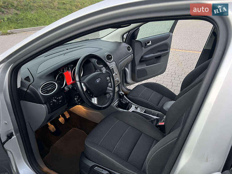 Хэтчбек Ford Focus 2009 в Стрые