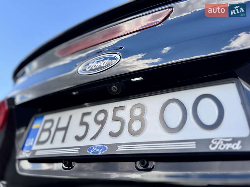 Седан Ford Focus 2017 в Одессе