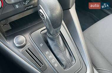 Седан Ford Focus 2017 в  фото 28 Седан Ford Focus 2017 в