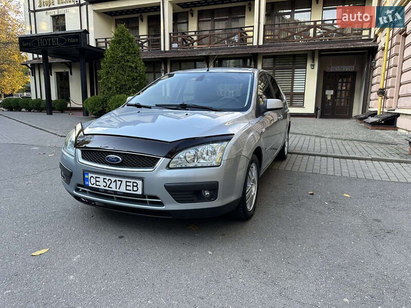 Хетчбек Ford Focus 2005 в Чернівцях фото 3 Хетчбек Ford Focus 2005 в Чернівцях