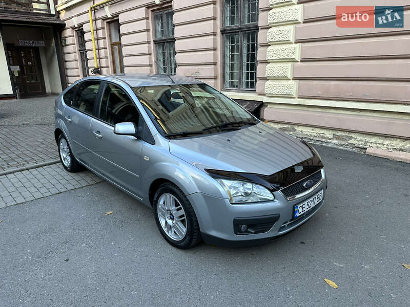 Хетчбек Ford Focus 2005 в Чернівцях фото 6 Хетчбек Ford Focus 2005 в Чернівцях