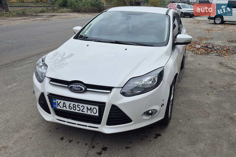 Седан Ford Focus 2014 в Києві