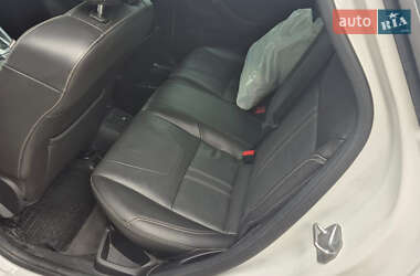 Седан Ford Focus 2014 в  фото 10 Седан Ford Focus 2014 в