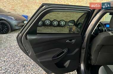 Універсал Ford Focus 2011 в 