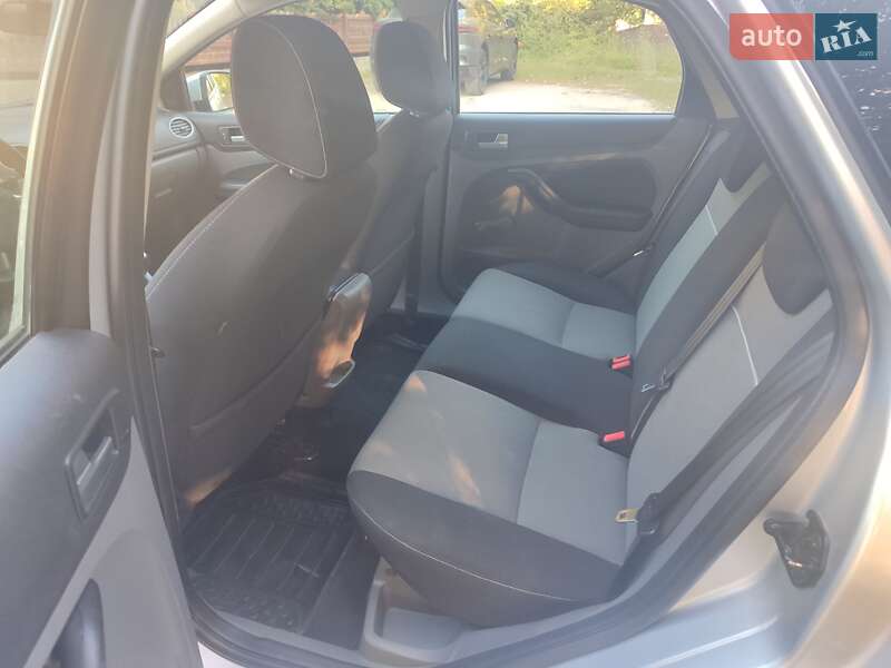 Хетчбек Ford Focus 2011 в Тернополі