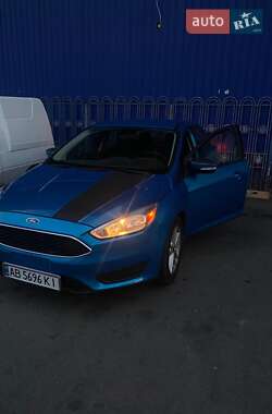 Седан Ford Focus 2015 в 