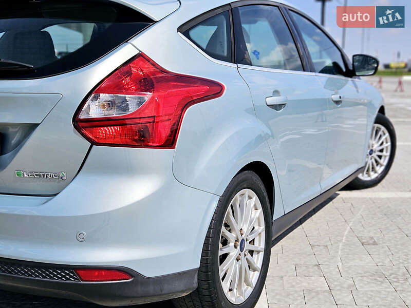 Хетчбек Ford Focus 2014 в Львові