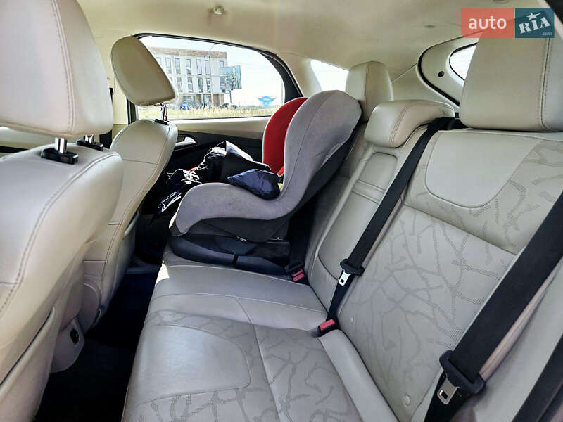 Хетчбек Ford Focus 2014 в Львові