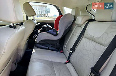 Хетчбек Ford Focus 2014 в  фото 17 Хетчбек Ford Focus 2014 в