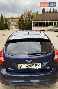 Хетчбек Ford Focus 2013 в 