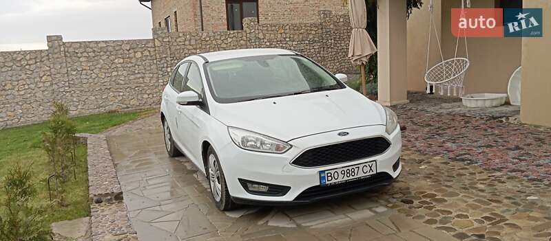 Хетчбек Ford Focus 2015 в Тернополі