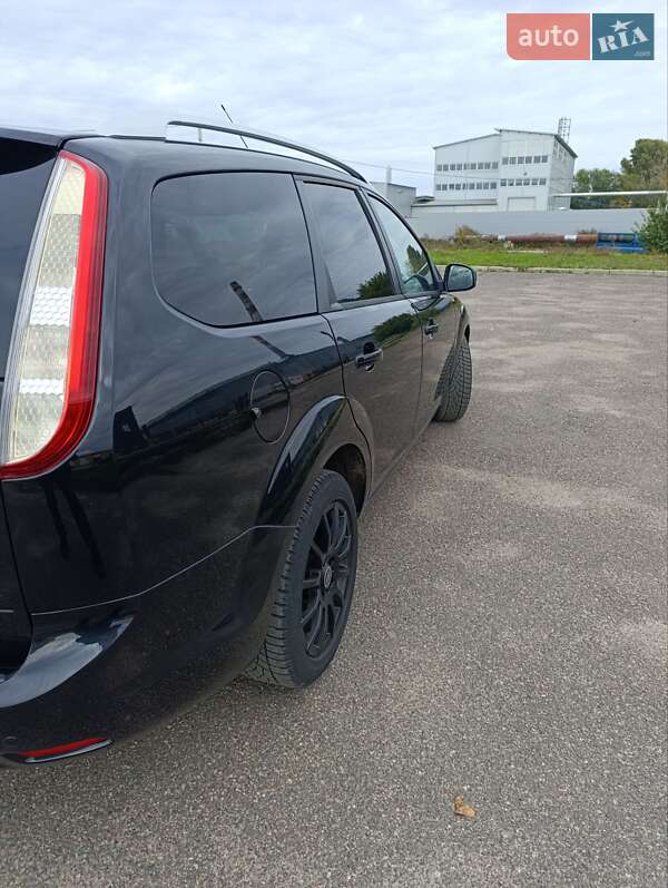 Универсал Ford Focus 2010 в Черкассах