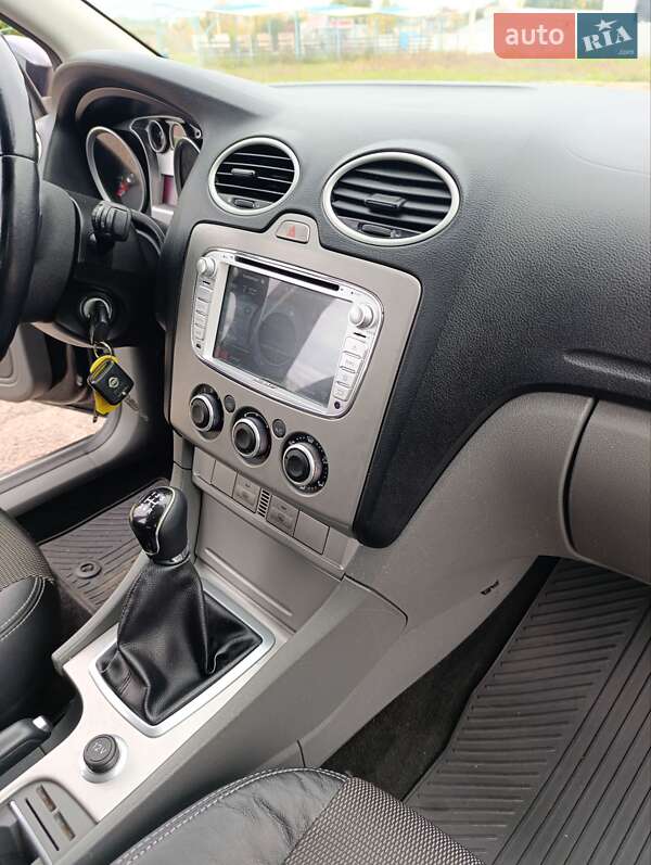 Универсал Ford Focus 2010 в Черкассах