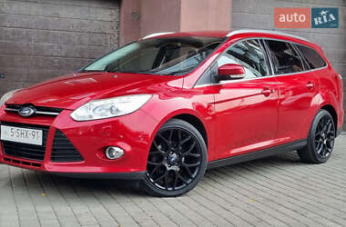 Універсал Ford Focus 2013 в  фото 10 Універсал Ford Focus 2013 в