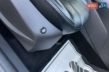 Універсал Ford Focus 2013 в  фото 48 Універсал Ford Focus 2013 в