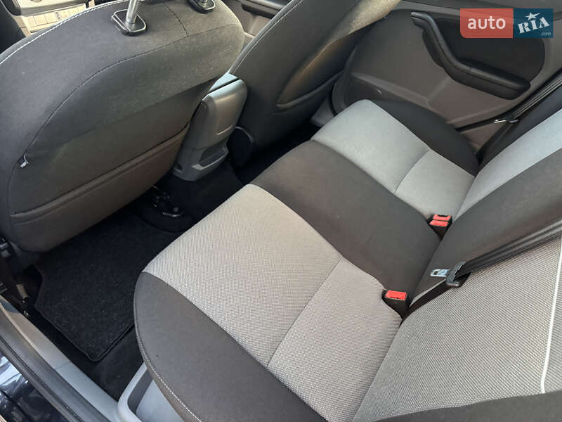Хэтчбек Ford Focus 2010 в Луцке