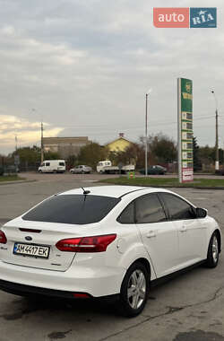 Седан Ford Focus 2016 в 