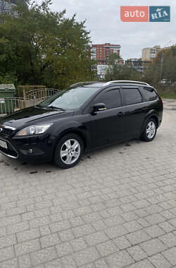 Универсал Ford Focus 2010 в 