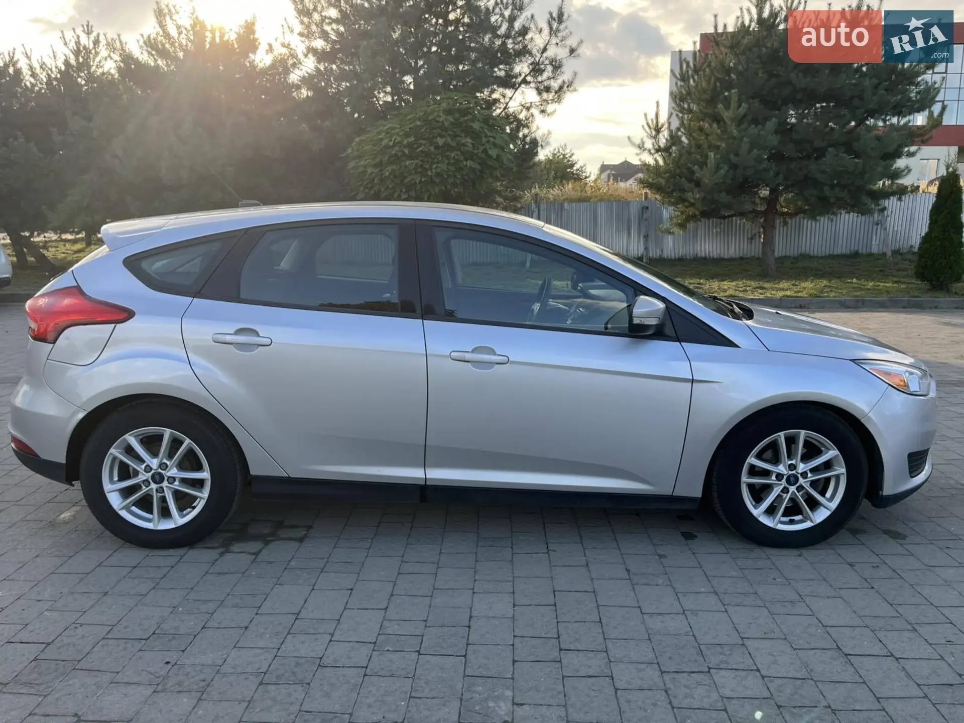 2017 Ford Focus - мініатюра 15