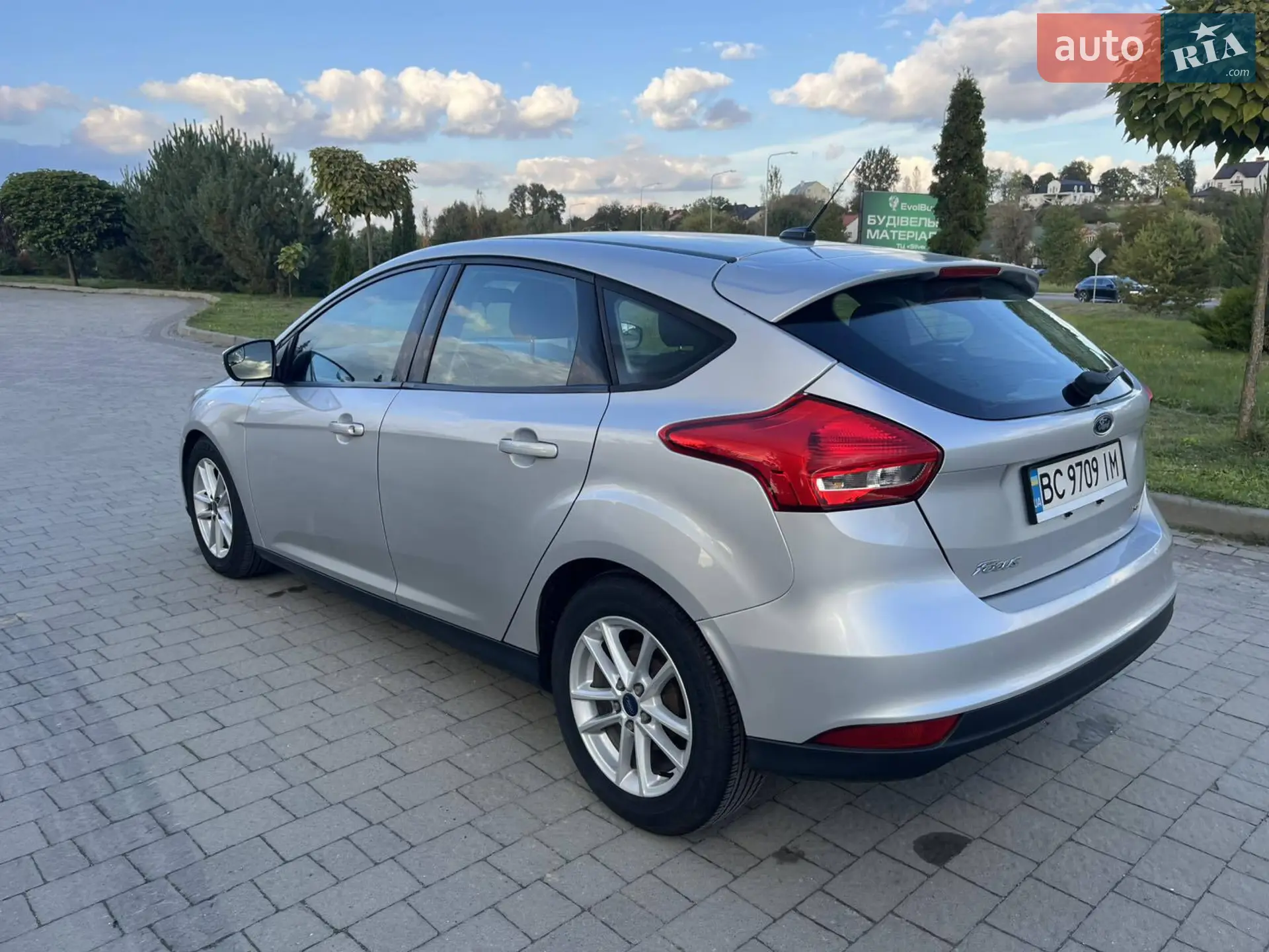 2017 Ford Focus - мініатюра 11