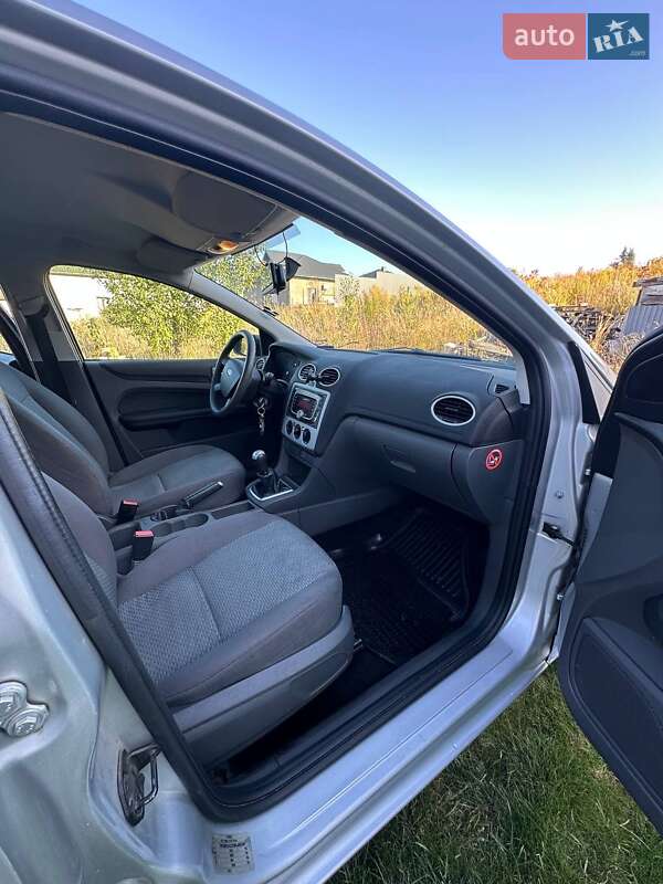 Універсал Ford Focus 2005 в Луцьку