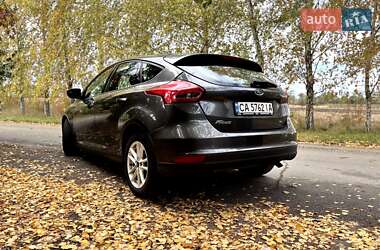 Хэтчбек Ford Focus 2016 в 