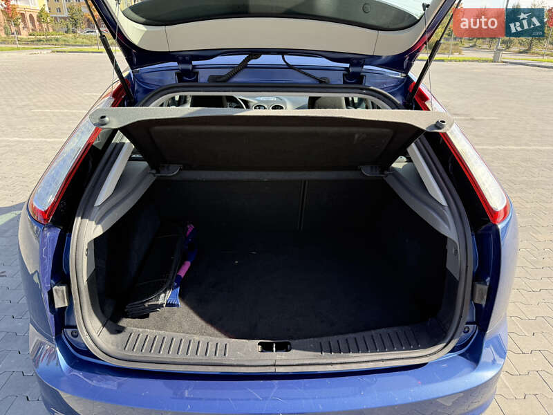 Хетчбек Ford Focus 2010 в Ірпені