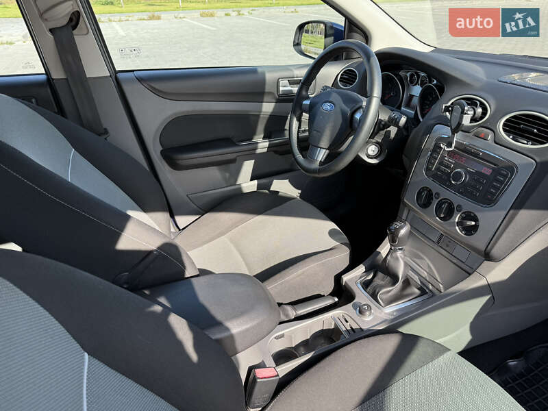 Хетчбек Ford Focus 2010 в Ірпені