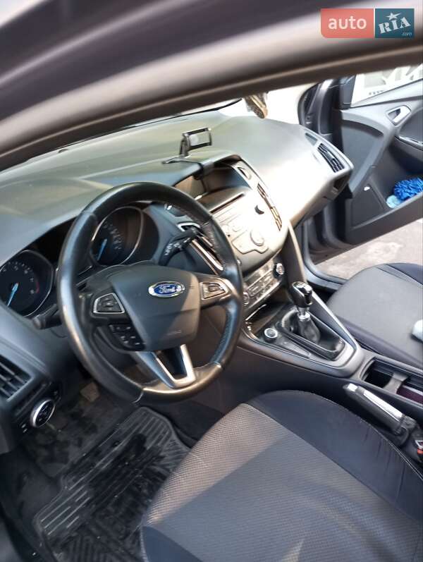 Хэтчбек Ford Focus 2016 в Конотопе фото 3 Хэтчбек Ford Focus 2016 в Конотопе