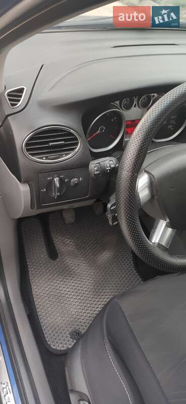 Хетчбек Ford Focus 2008 в Вараші