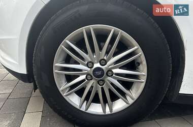 Хэтчбек Ford Focus 2018 в 